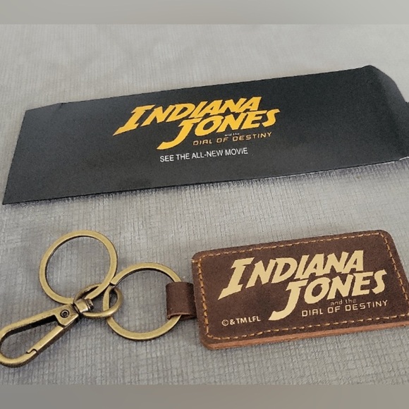 New Key ring(Novelty) : Indiana Jones and the Dial of Destiny (Japan Exclusive) - Picture 1 of 4